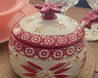 Temptations Old World Red Small Lidded Tureen/Soup Bowl and Laddel  2 cup Vintage