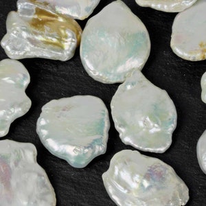 Huge Natural Keishi Pearls Freshwater Cornflake Pearls, Top Drilled, 20mm to 24mm,  Wedding Bridal KJ