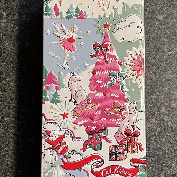 Cath Kidston A Christmas Sky Red Berry & Cedar Hand Cream in Tin 3.4 fl oz