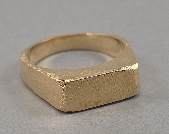 Men's Vintage Signet Ring. Men's Brass Custom Ring. Brass Signet Ring. Custom Brass Singet Ring for Men. Brushed Polished Finish