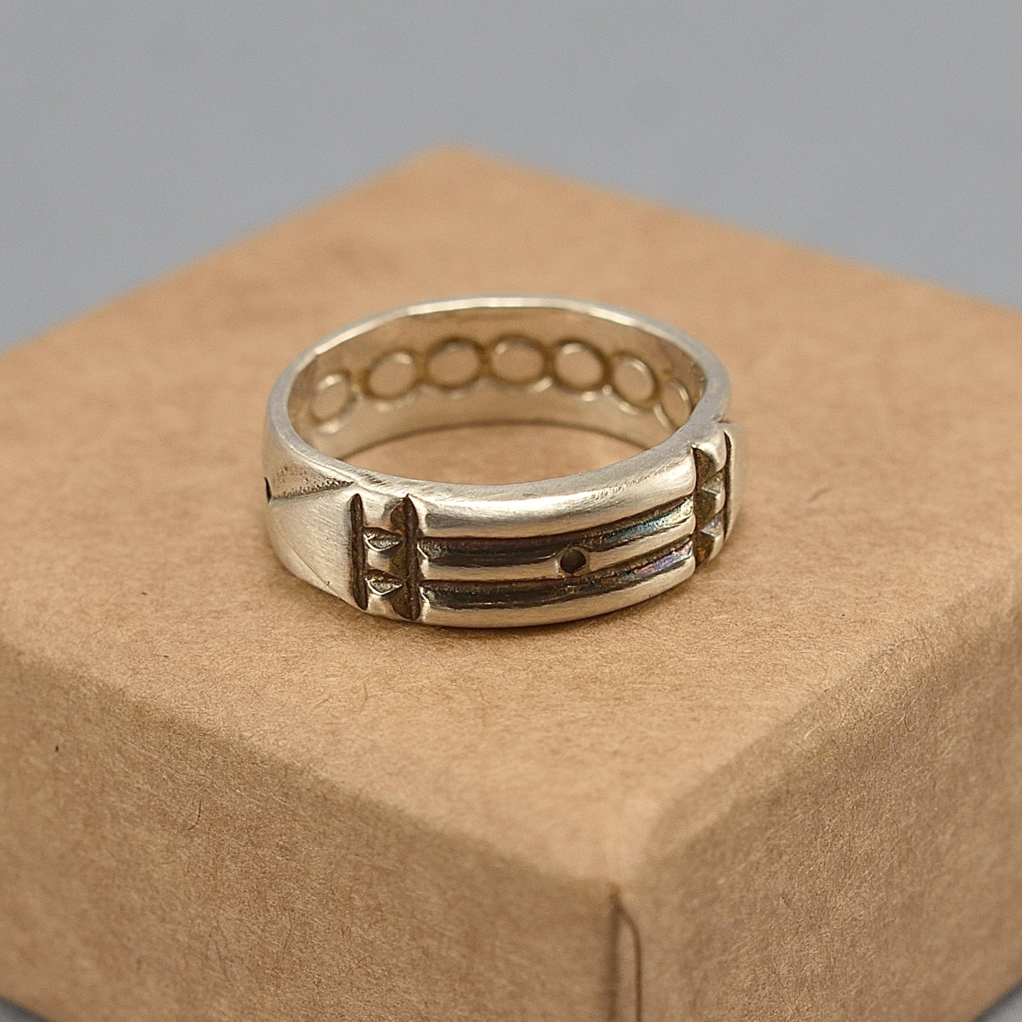 egyptian ring