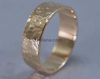 Hammered Lava Textured Wedding Ring. Rustic Wedding Band in Brass. Golded Ring Polished Finish
