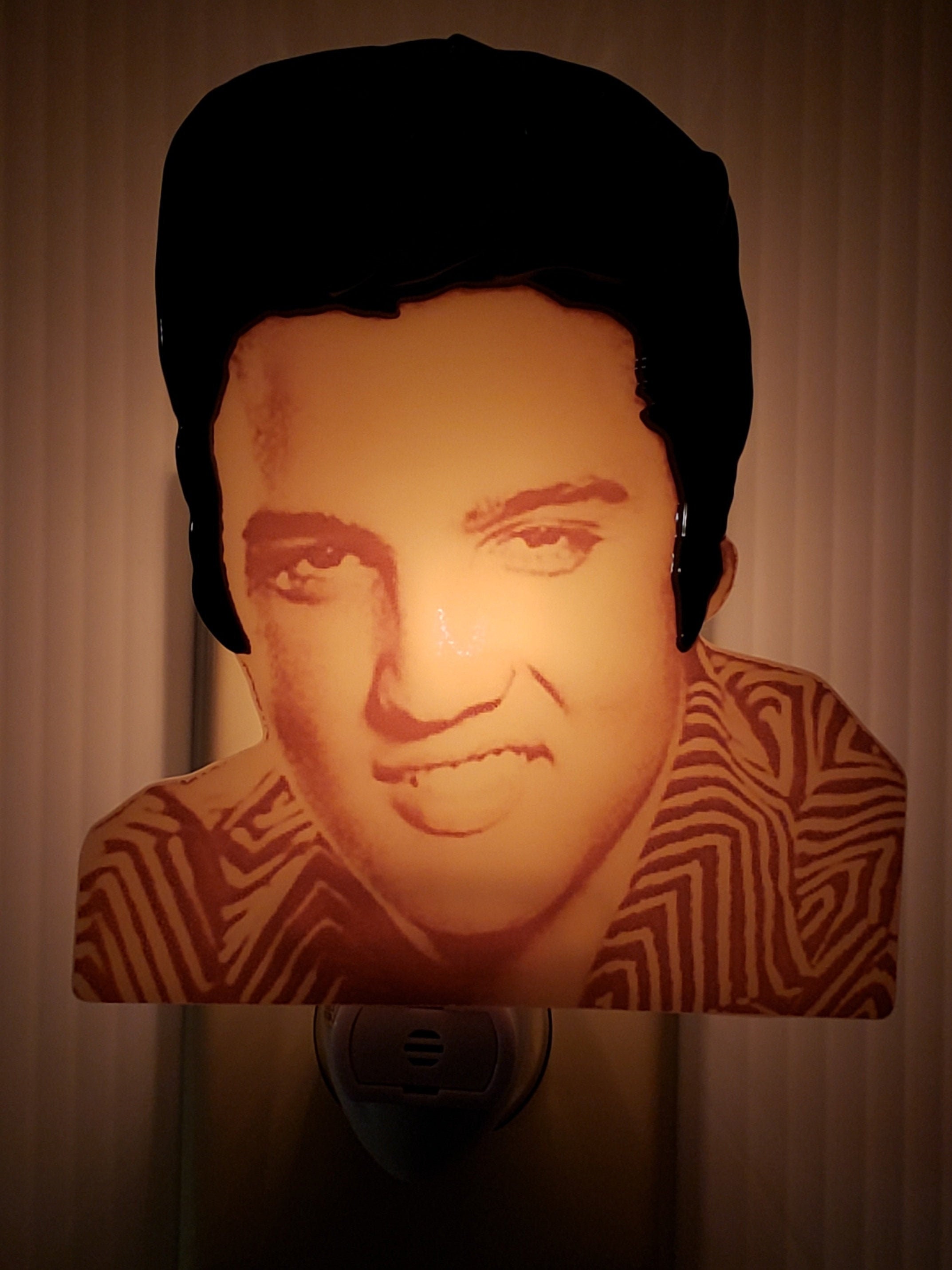 Elvis Lamp for sale Only 4 left at 65