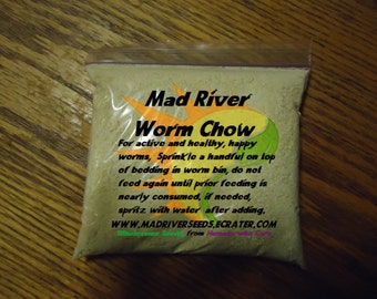 Mad River Worm Chow approximately 10 oz. Gets your wormies WIGGLIN