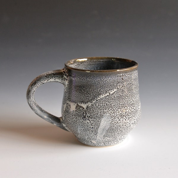 Coffeemug handthrown in porcelain