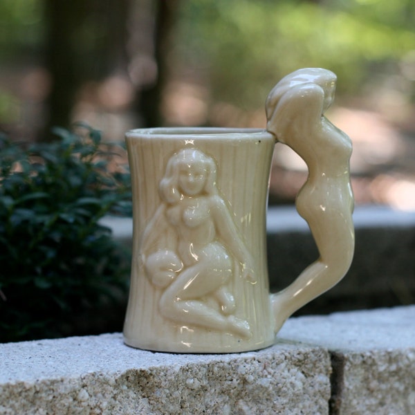 Vintage Pin Up Girl Novelty Mug / Pinup Girl Mug / Beige Pin-up Girl Mug, Cup