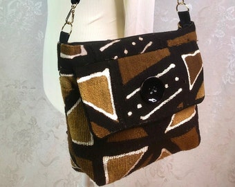 Handmade Mud Cloth Crossbody Bag: West African Messenger Bag