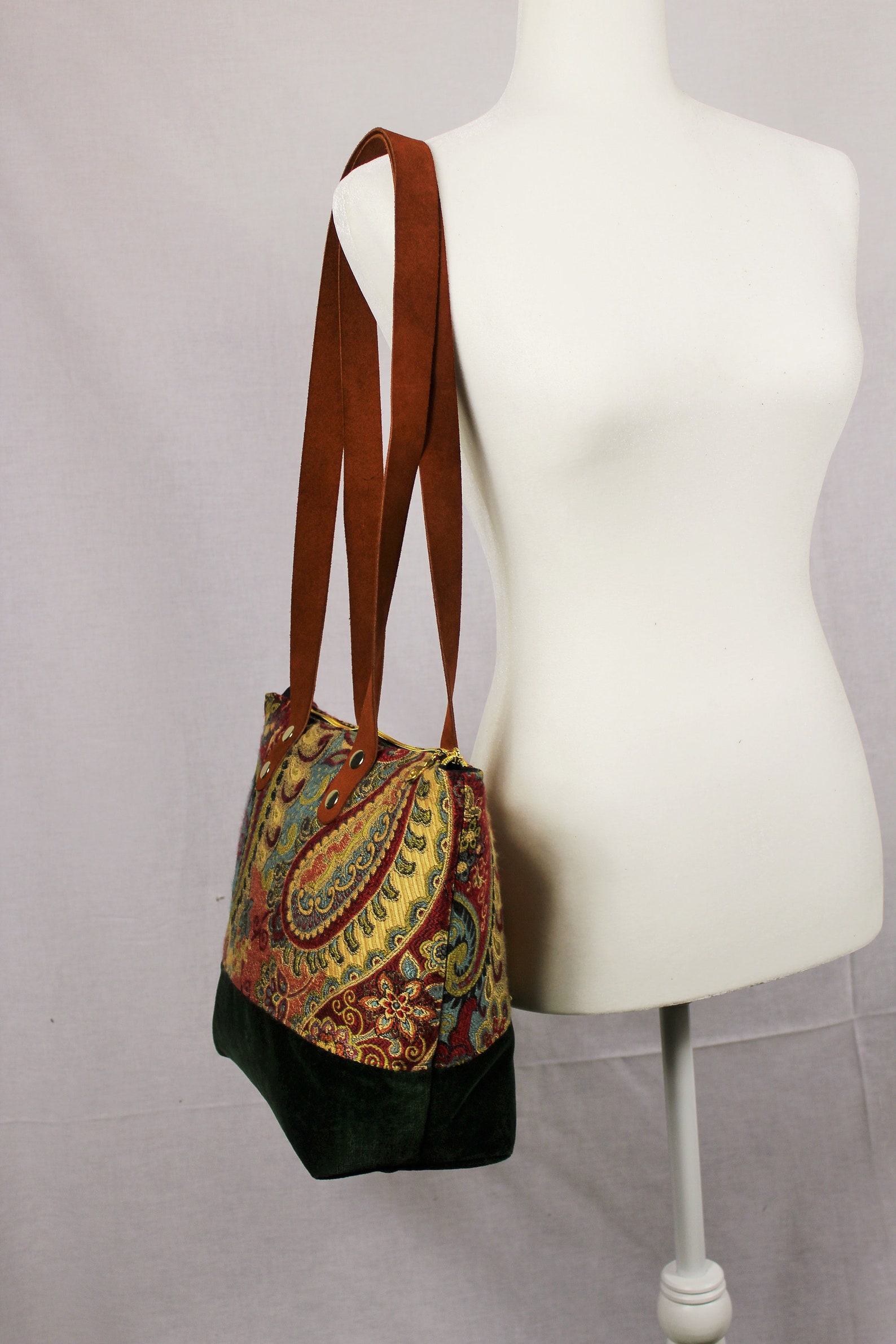 Tote Bag. Tapestry Tote. Medium Sized. Secure. Top Zip. Inside Etsy UK