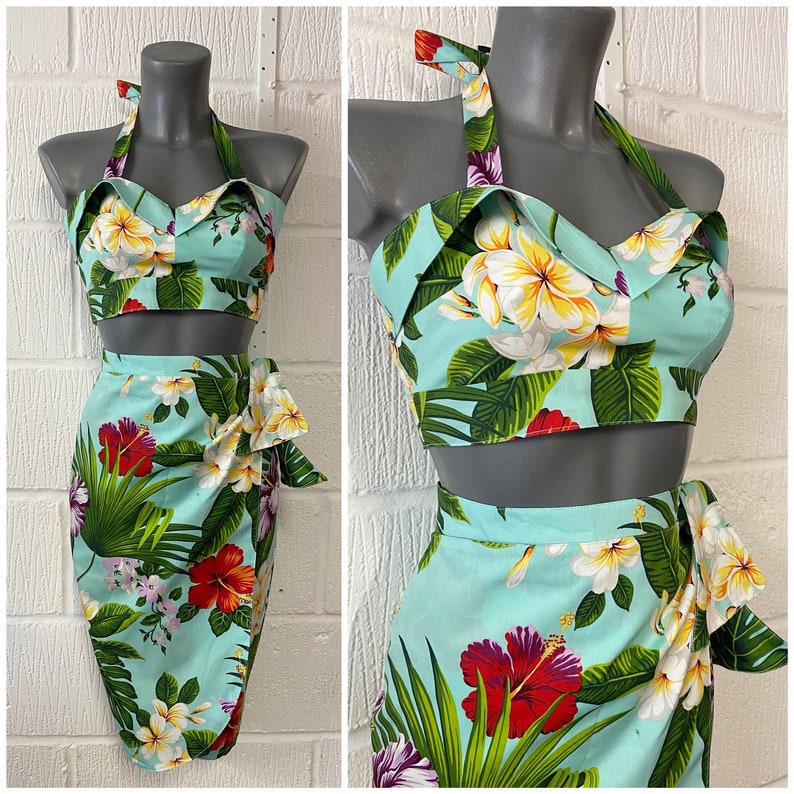 40s-50s Vintage Playsuits, Jumpsuits, Rompers History Leilani 2 piece $159.51 AT vintagedancer.com