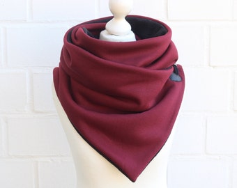 Wrap scarf dark red burgundy sweat black fleece cuddly