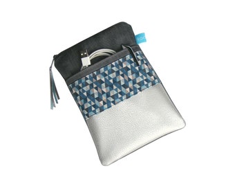 From 24.90 euros eReader case jeans faux leather silver blue triangle