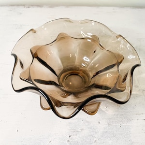 Vintage Viking Glass Ruffled Bowl in Smoky Amber | Mid Century Modern Pedestal Art Glass