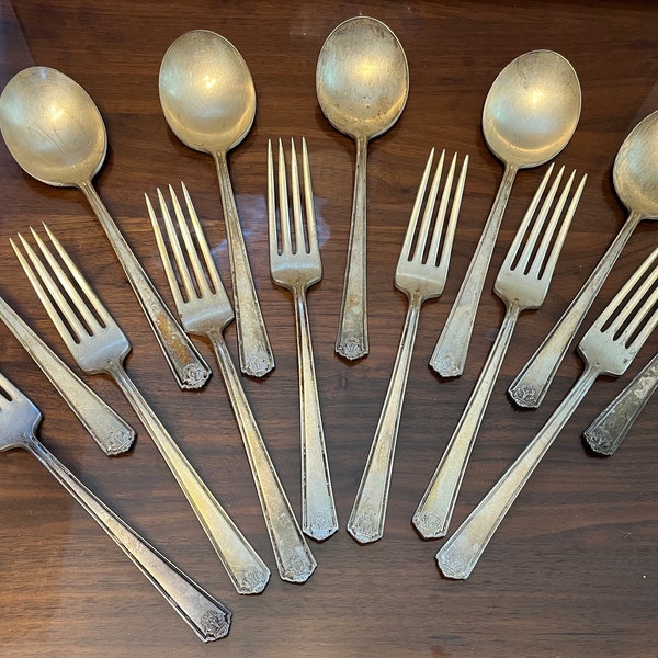 Vintage WM Rogers Homestead Pattern Silver Plate 7 FORKS & 7 Round Soup Spoons