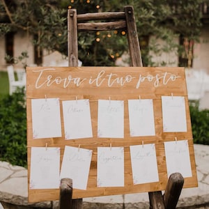 Tableau in legno personalizzato / Pannello per tavoli "Trova il tuo posto" / Insegna matrimonio decorativa con scritta calligrafica