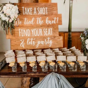 Cartello per tableau de mariage personalizzabile / Insegna matrimonio in legno con scritta calligrafica / Targa decorativa
