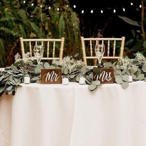 Coppia di targhe "Mr Mrs" personalizzabili / Cartelli cerimonia ricevimento in legno con scritta calligrafica / Decorazione tavolo sposi