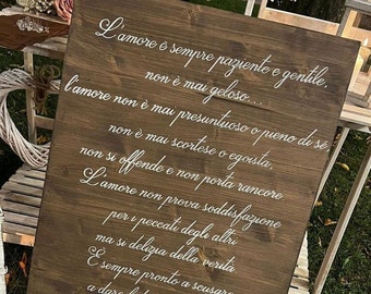 Aanpasbaar "Love is..." bord / Houten trouwbord met kalligrafisch schrift / Decoratieve plaquette voor het gangpad van de bruiloft