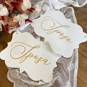 Coppia di targhe "Better Together" personalizzabili / Cartelli cerimonia ricevimento in legno con scritta calligrafica / Decorazione sedie