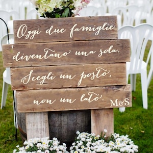 Cartello "Oggi due famiglie diventano una" personalizzabile / Insegna matrimonio in legno con scritta calligrafica / Targa decorativa