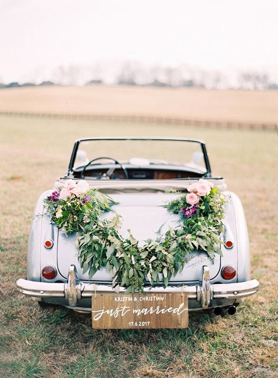Just Married Vintage Car Greeting Card with Sewn Paper
