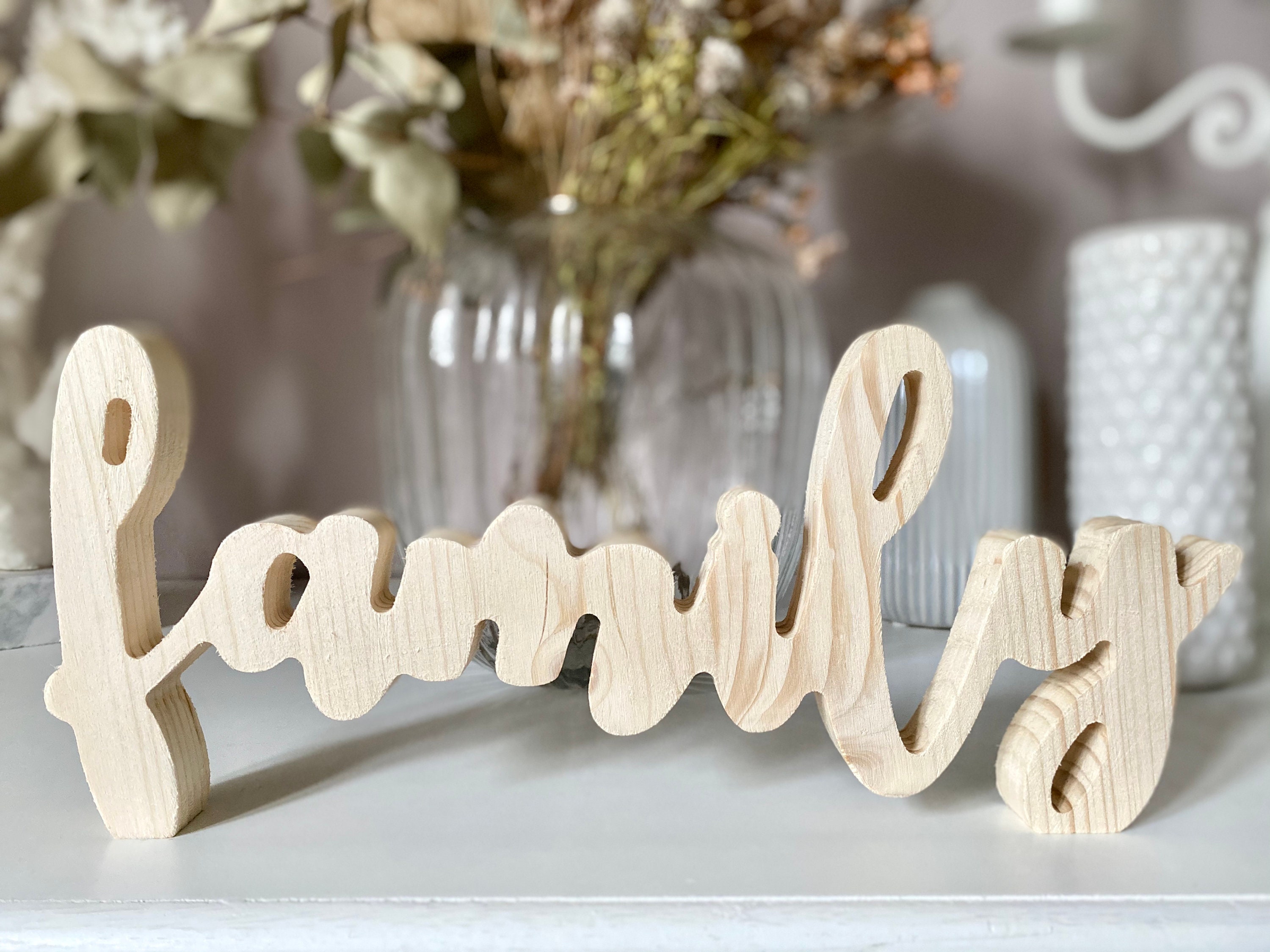 Scritta in legno personalizzabile / Scritta Family in legno con colore e  carattere a scelta / Decorazione casa, matrimonio, feste -  Italia