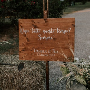 Targa in legno con testo personalizzato / Cartello di benvenuto / Insegna matrimonio decorativa con scritta calligrafica