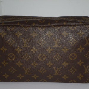 New Vintage x Louis Vuitton Makeup Bag 28 with Hand-Painted Initial S —  Etc