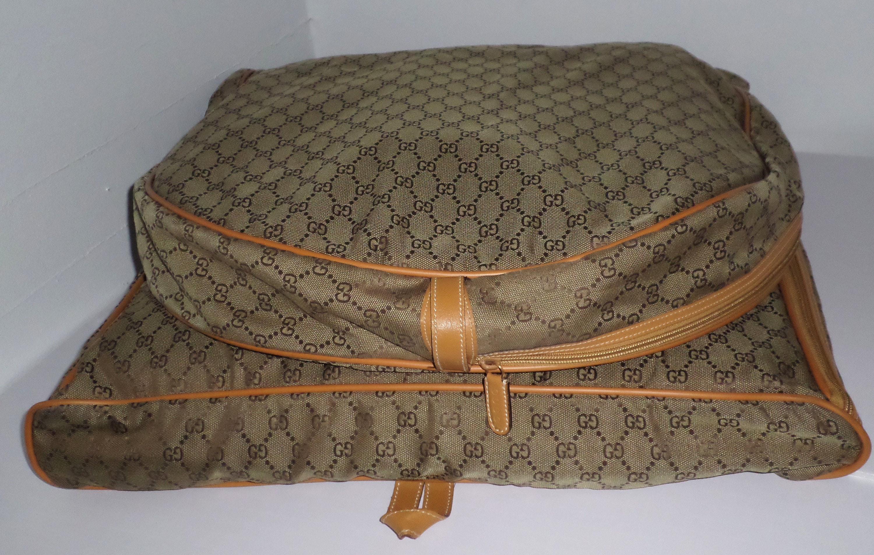 Fru Intim Indien Gucci GG Supreme Canvas Vintage Garment Cover Travel Bag - Etsy