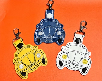 Retro Bug Car Key Fob: Embroidered Faux Leather Keychain