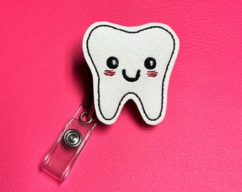 Interchangeable Tooth Badge Reel: Dentist/Orthodontist Retractable ID Holder