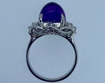 Amazing amethyst, diamond, and platinum late Art Deco or MCM filigree ring, bullet or gumdrop sugarloaf cabochon, size 6.75