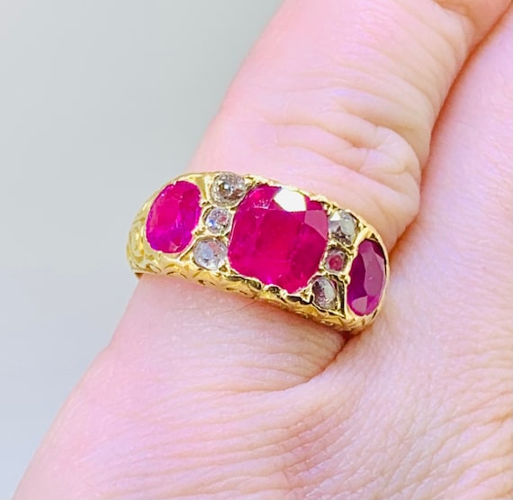 Victorian three stone ruby ring with diamond acce… - image 1