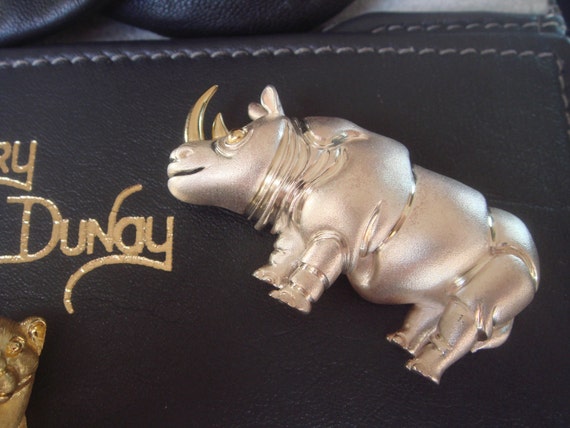 Henry Dunay gold & silver brooch or pin, rhino or… - image 4