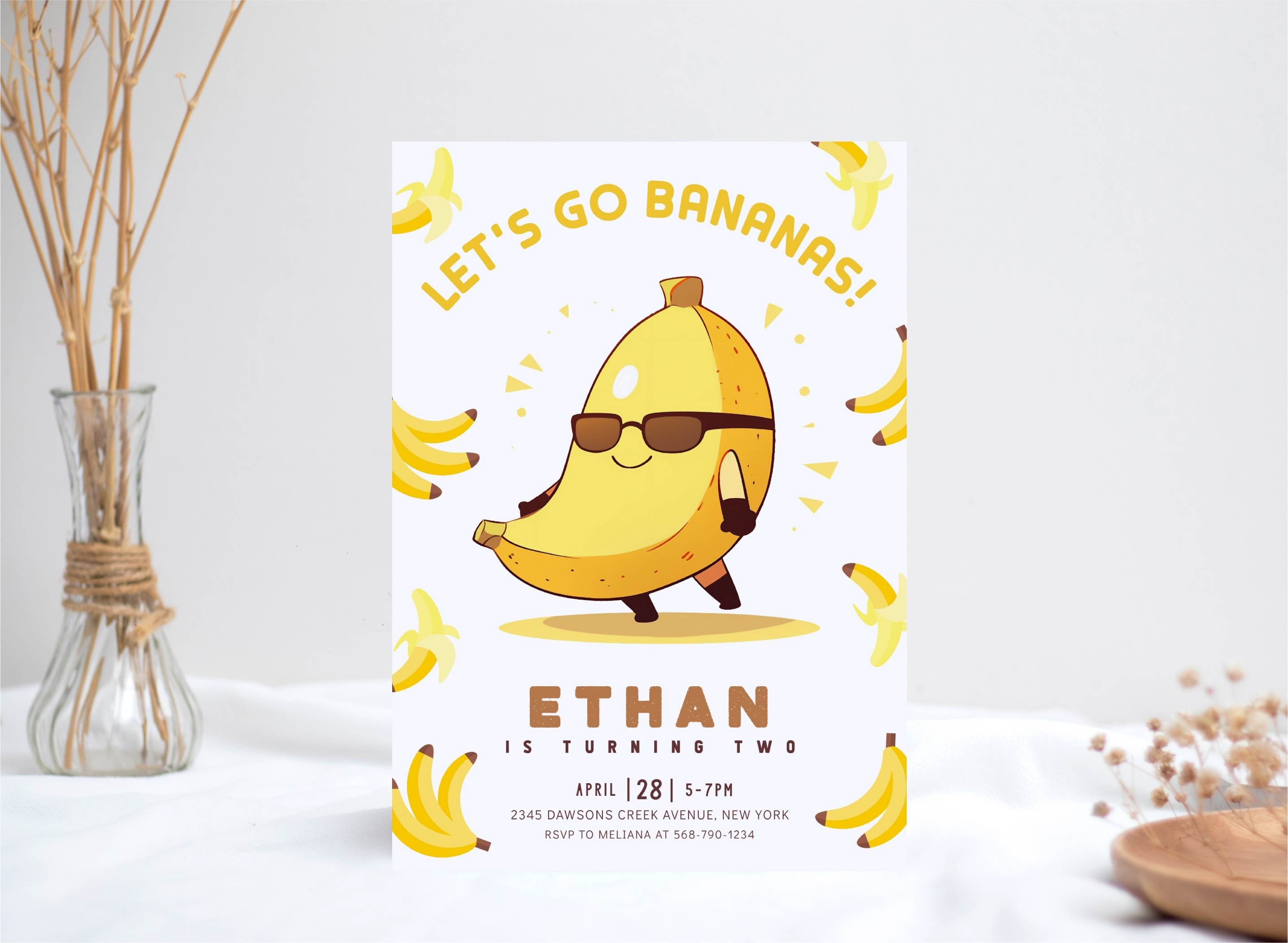 Invitación A Fiesta De Cumpleaños Con Temática De Plátano