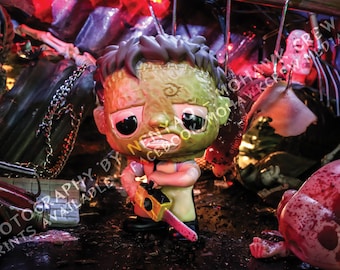 18x12 inch Glossy Poster Print - Texas Chainsaw Massacre: Leatherface Horror Funko Pop Action Figure Toy Photography