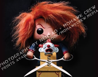 18x12 inch Glossy Poster Print - Child's Play 2: Chucky - Movie Poster - Horror Funko Pop Action Figure Toy Photography