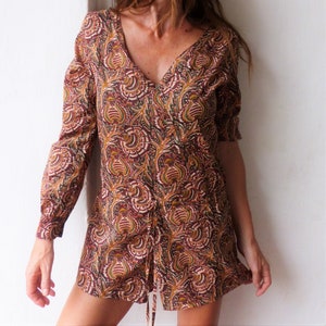 Long-sleeved floral shorts