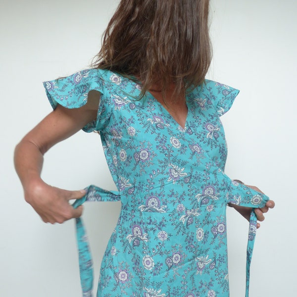 robe longue doll bleu imprimé floral porte feuille volant épaules printemps été