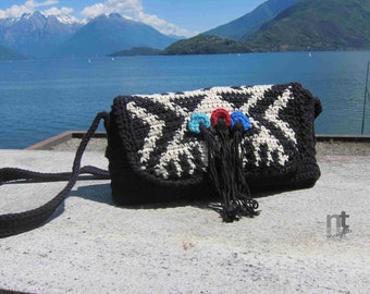 Crochet Bag Pattern "Tepee Purse" by NTmaglia, downloadable .pdf