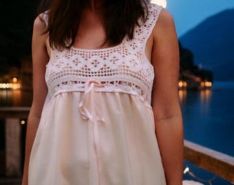 Notte Rosa filet crochet top pattern