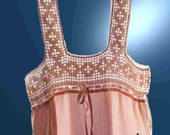 Notte Rosa filet crochet top pattern