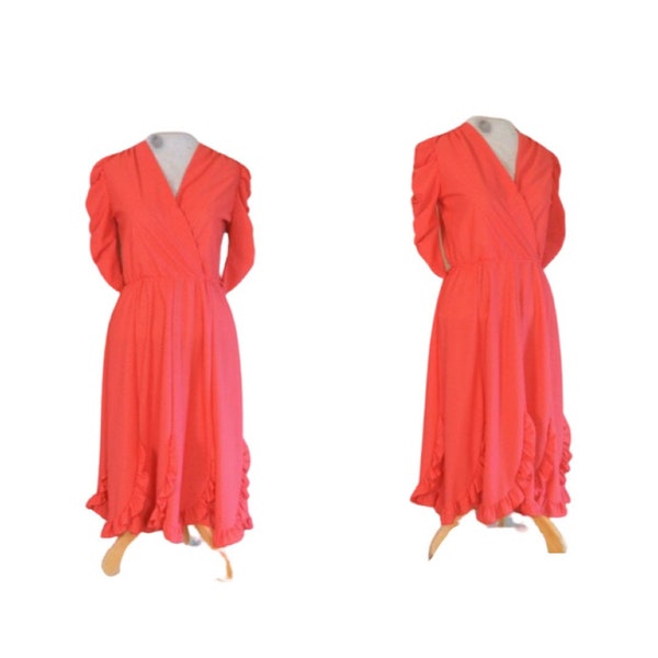 vintage red ruffled dancing dress // 1980s polka dot sweetheart dress // feminine fancy dress // medium // large