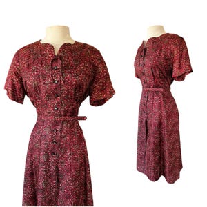 XL/XXL 1950s maroon brown and white vintage dress // geometric patterned button up shirtdress // fifties belted shirtwaist with rhinestones