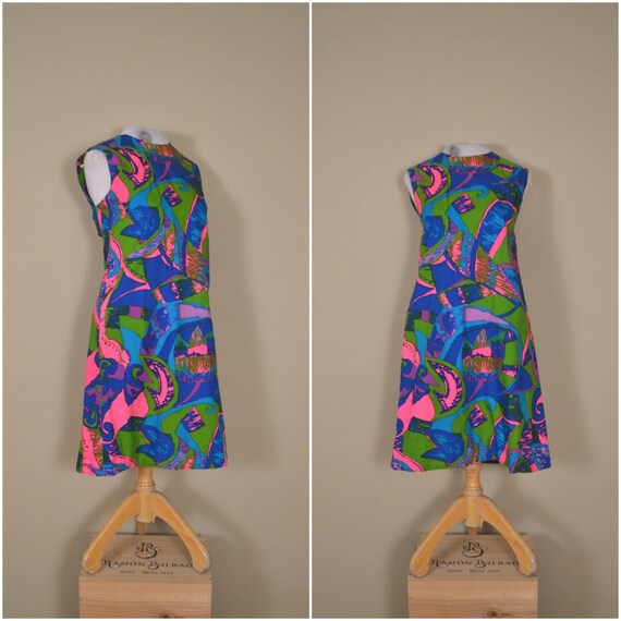 1960s psychedelic mini-dress // vintage hawaiian p