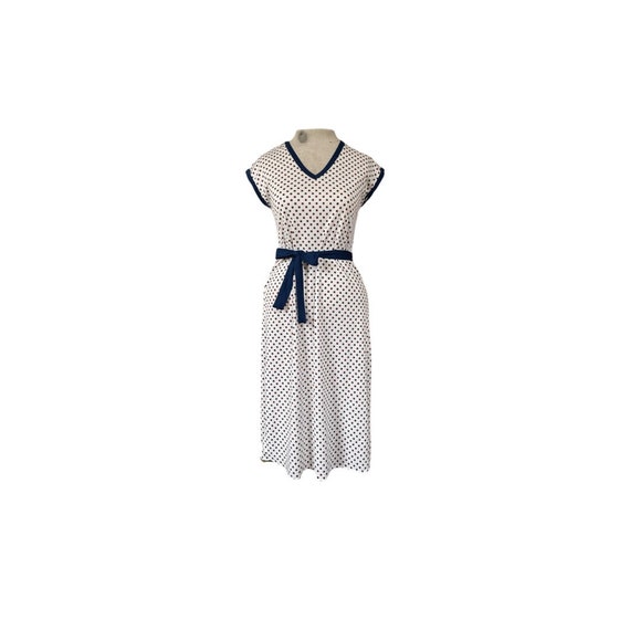 vintage polka dot dress // 1970s white sheath dre… - image 7
