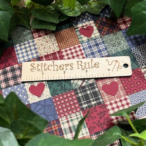 Stitching Ruler-Stitchers