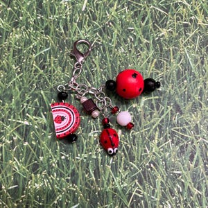 Lady Bug Beaded Scissor Fob/Zipper Pull (RED)