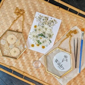 DIY Kit: Pressed Flower Frame image 5