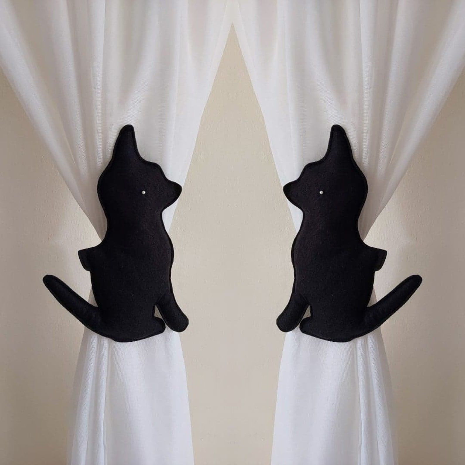 Black cat Felt Curtain Tiebacks Curtain Tiebacks felt cat Etsy