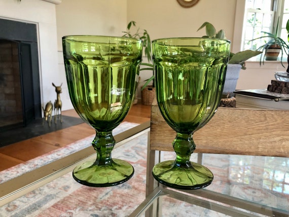 Vintage Pair of Large Green Glass Wine/water Glasses Goblets 